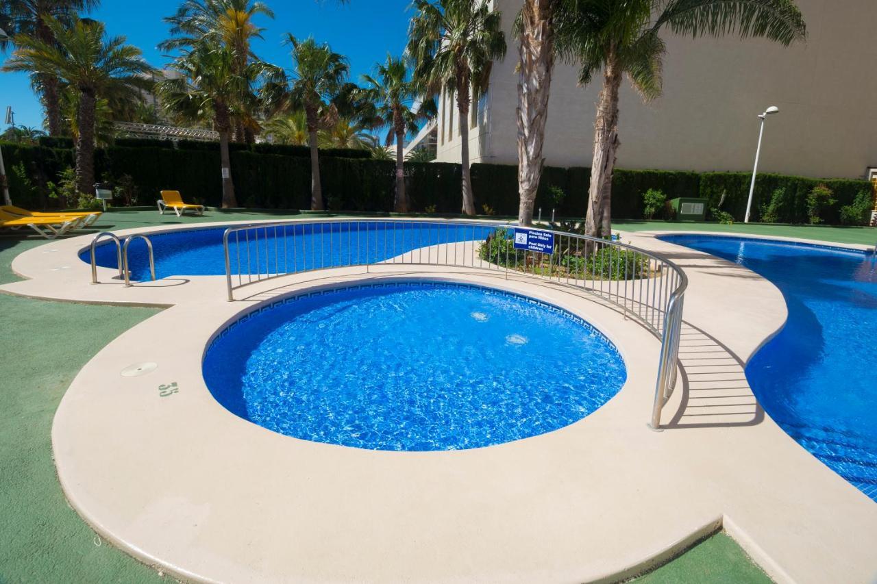 Apartamentos Ambar Beach Calp Dış mekan fotoğraf